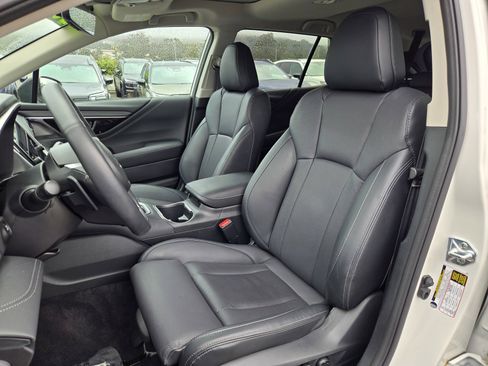 Used 2025 Subaru Outback Limited w/ Popular Package #2 AWD/4WD image 15