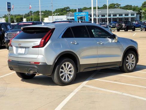 Used 2021 Cadillac XT4 Luxury FWD image 4