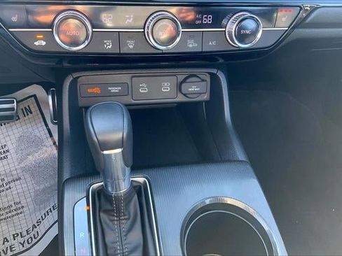 Used 2025 Honda Civic Sport image 33