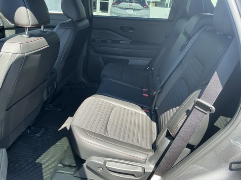 New 2026 Nissan Pathfinder Rock Creek AWD/4WD image 16