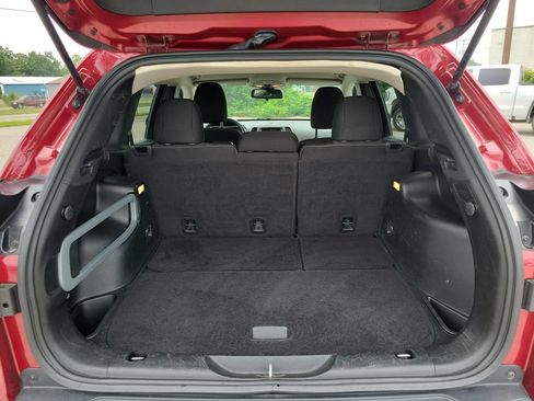 Used 2015 Jeep Cherokee Latitude FWD image 7