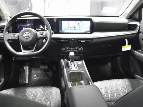 New 2026 Nissan Kicks SV w/ SV Premium Package image 13