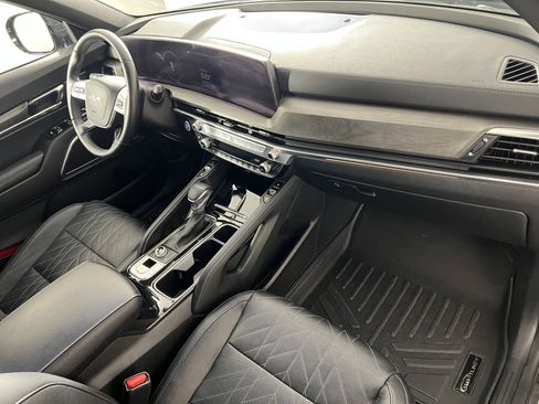 Used 2023 Kia Telluride SX X-Line AWD/4WD image 27