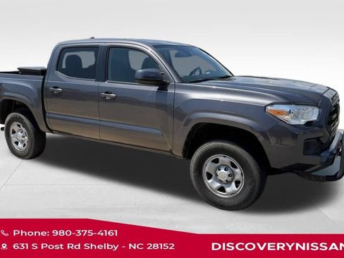 Used 2019 Toyota Tacoma SR w/ SR Convenience Package RWD image 5