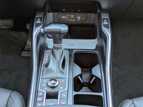 Certified 2025 Kia Sorento S image 23