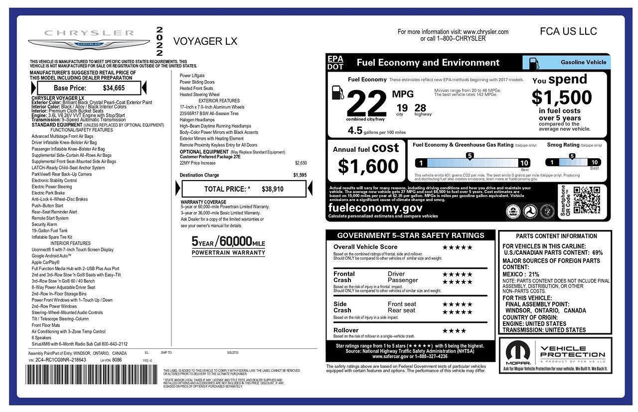Used 2022 Chrysler Voyager LX FWD image 2