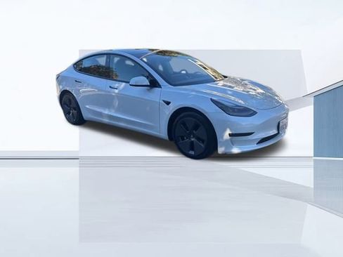 Used 2021 Tesla Model 3 Long Range image 8