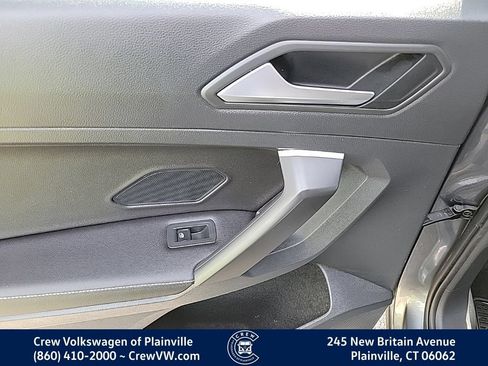 Used 2024 Volkswagen Tiguan S AWD/4WD image 46