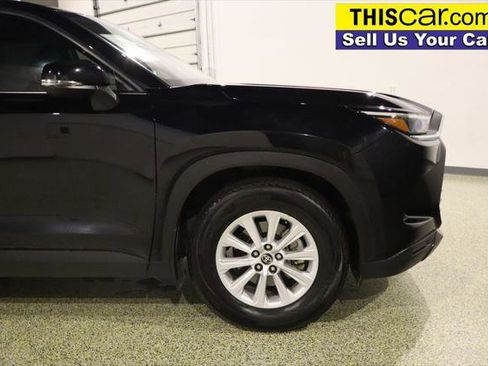 Used 2024 Toyota Grand Highlander XLE AWD/4WD image 35