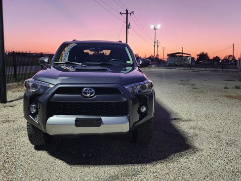 Used 2018 Toyota 4Runner TRD Off-Road Premium image 1