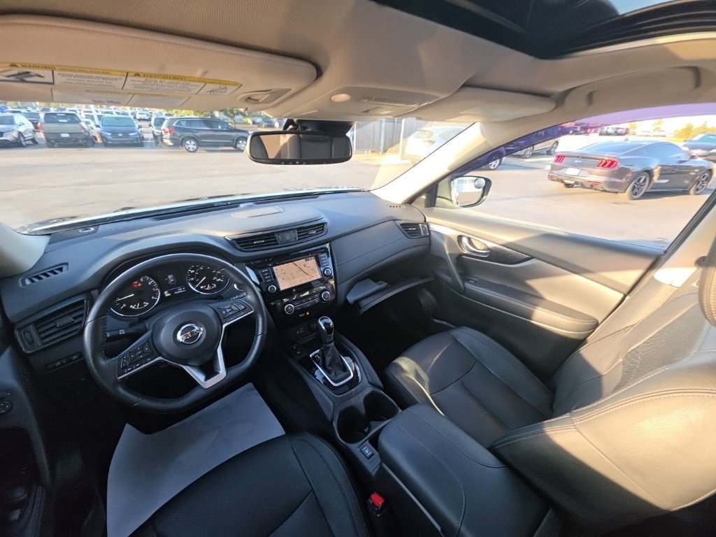 Used 2020 Nissan Rogue SL w/ Premium Package AWD/4WD image 24