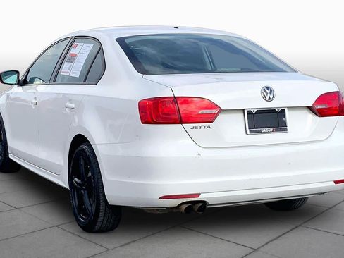 Used 2011 Volkswagen Jetta Sedan FWD image 11
