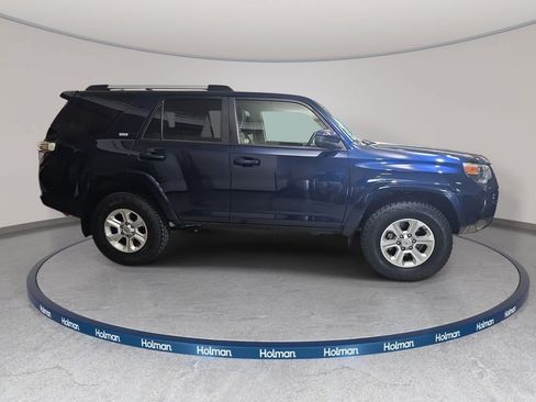 Used 2023 Toyota 4Runner SR5 AWD/4WD image 5