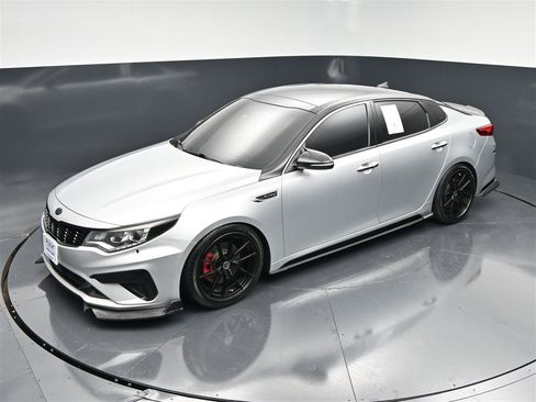 Used 2019 Kia Optima SX FWD image 19