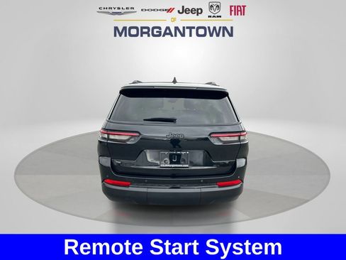 Certified 2023 Jeep Grand Cherokee L Laredo image 6