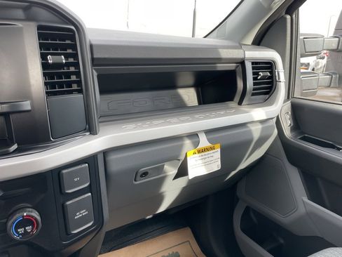 New 2026 Ford F350 XL w/ XL Chrome Package image 51
