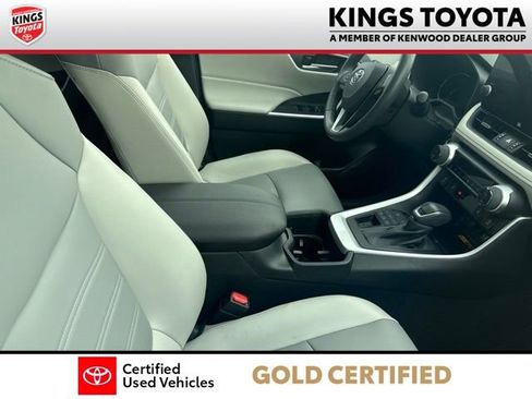 Used 2023 Toyota RAV4 XLE Premium AWD/4WD image 11