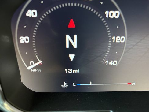 New 2026 GMC Sierra 2500 Denali Ultimate AWD/4WD image 32