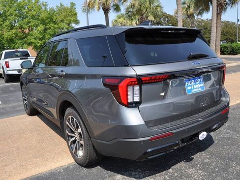 New 2025 Ford Explorer ST-Line w/ Premium Package image 3