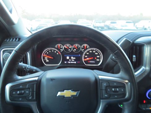 Certified 2021 Chevrolet Silverado 1500 LTZ image 25