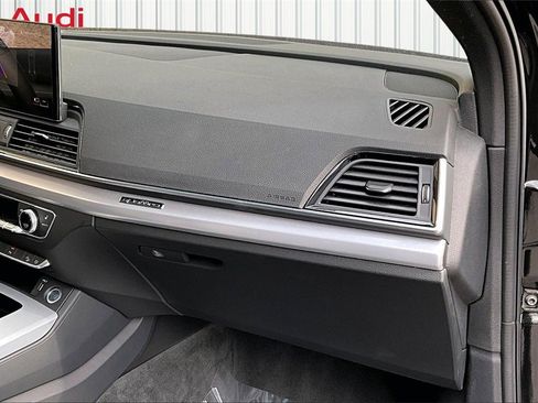 Used 2025 Audi Q5 2.0T Premium w/ Convenience Plus Package image 26