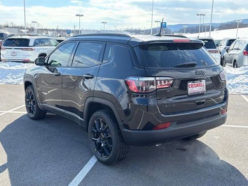New 2026 Jeep Compass Latitude AWD/4WD image 5