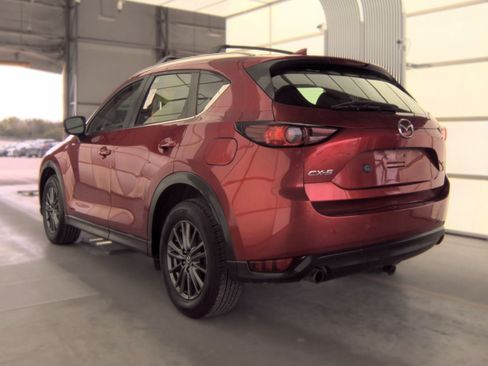 Used 2019 MAZDA CX-5 Sport FWD image 3