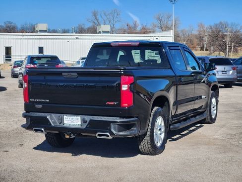 Used 2021 Chevrolet Silverado 1500 RST AWD/4WD image 5