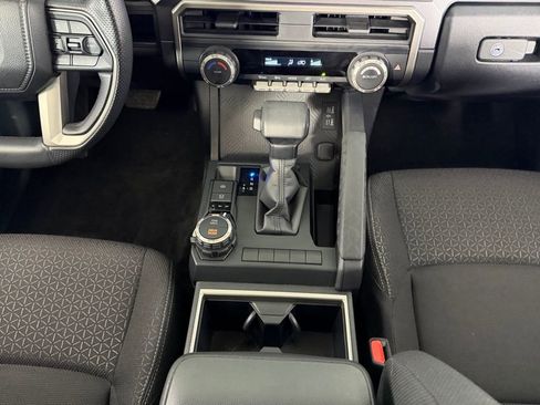 Used 2025 Toyota 4Runner SR5 image 17