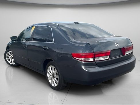 Used 2005 Honda Accord EX-L image 10