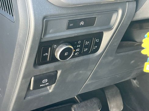 Used 2025 Ford F150 XLT w/ Equipment Group 302A MID AWD/4WD image 7