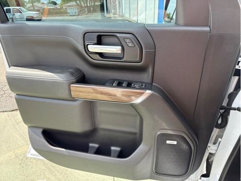 Used 2020 Chevrolet Silverado 1500 LT Trail Boss image 42