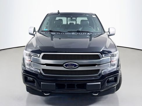 Used 2019 Ford F150 Platinum w/ Equipment Group 701A Luxury image 2