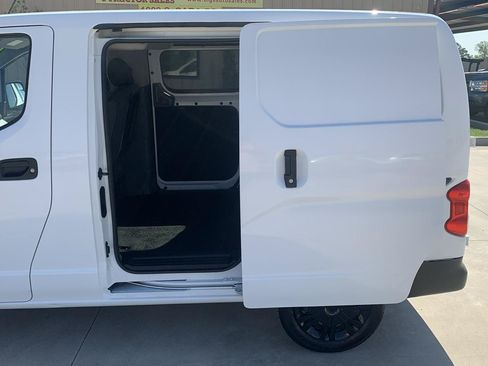 Used 2015 Chevrolet City Express LS FWD image 20