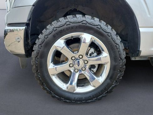 Used 2023 Ford F150 Lariat w/ Equipment Group 502A High AWD/4WD image 14