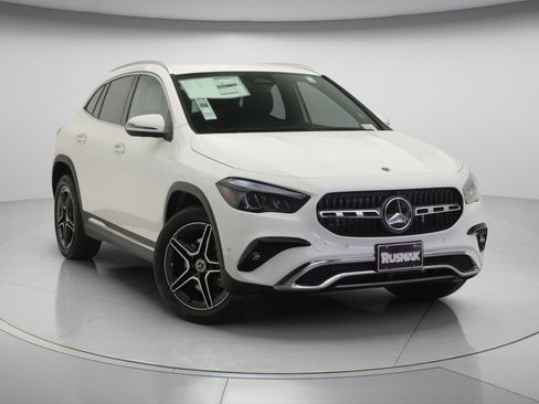 New 2026 Mercedes-Benz GLA 250 image 13