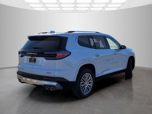 New 2026 GMC Acadia Denali w/ Super Cruise Package AWD/4WD image 4