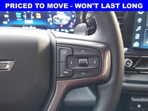 Used 2025 Chevrolet Silverado 1500 ZR2 w/ Technology Package AWD/4WD image 30