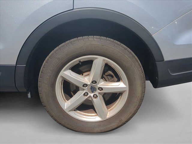 Used 2018 Ford Explorer XLT w/ Equipment Group 201A FWD image 23