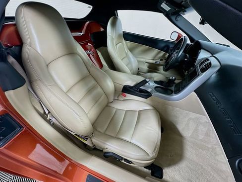Used 2005 Chevrolet Corvette Base w/ Preferred Equipment Group image 23