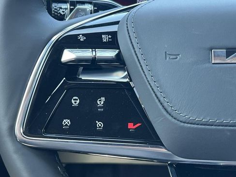 New 2026 Cadillac Lyriq V AWD/4WD image 13