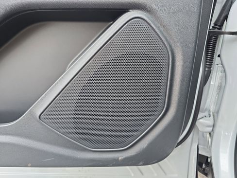 New 2026 Ford Explorer Active w/ Active Comfort Package RWD image 15
