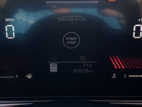 Used 2024 Kia Sorento EX w/ Panoramic Sunroof Package image 15