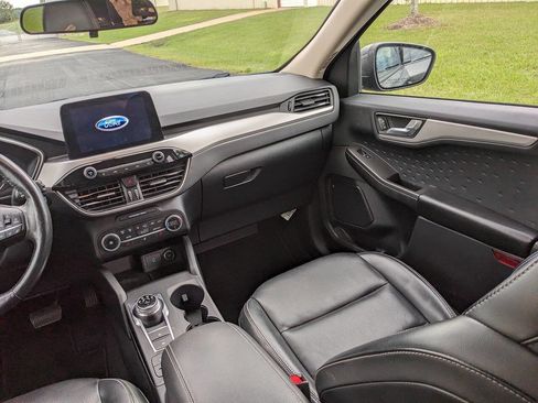 Used 2020 Ford Escape SEL FWD image 23