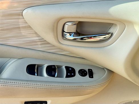 Used 2016 Nissan Murano SL image 23