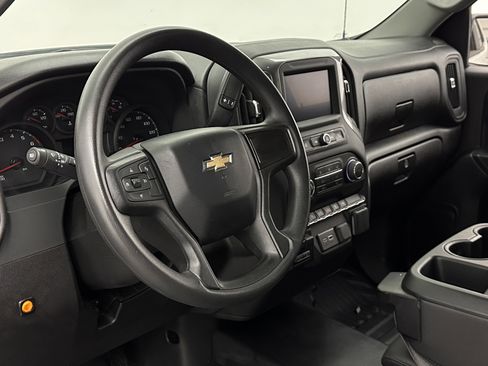 Used 2025 Chevrolet Silverado 1500 W/T w/ WT Value Package image 8