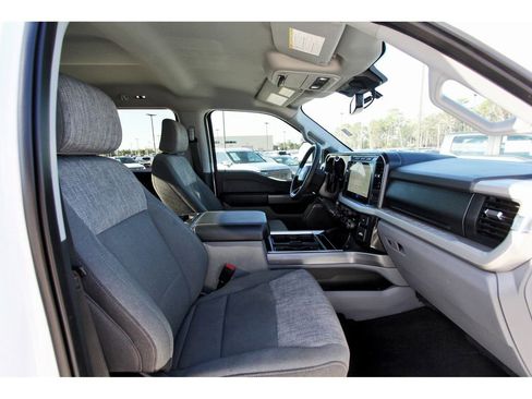 Used 2024 Ford F350 XLT w/ XLT Premium Package image 23