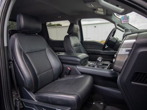 Used 2021 Ford F150 Lariat w/ FX4 Off-Road Package AWD/4WD image 20