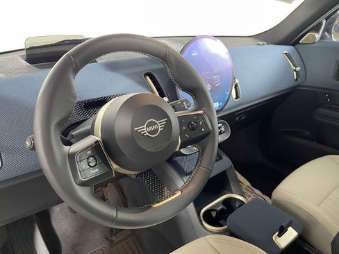 Used 2025 MINI Cooper Countryman S image 12