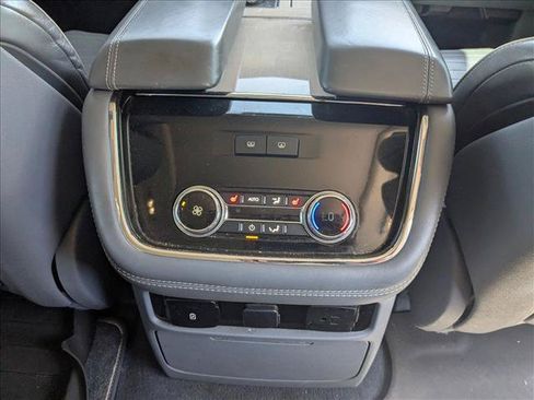 Used 2019 Lincoln Navigator Black Label AWD/4WD image 16